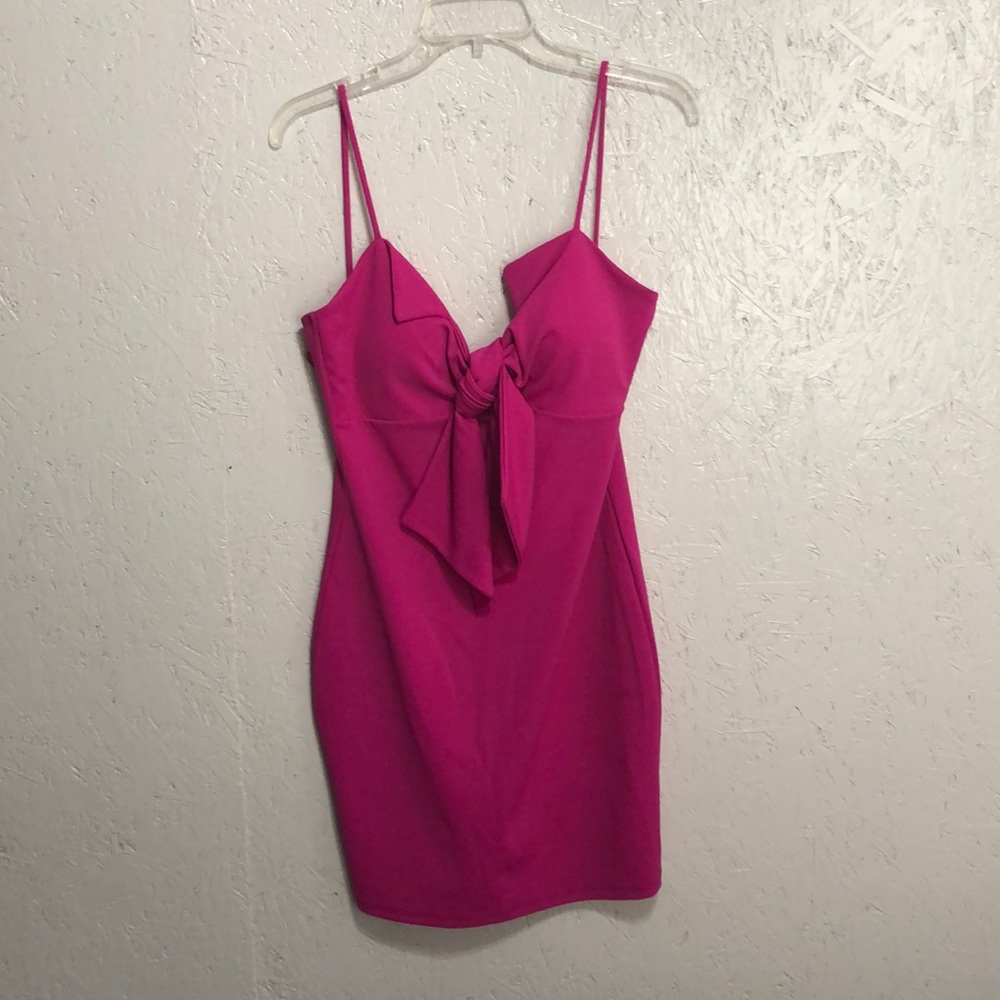 Pink body con